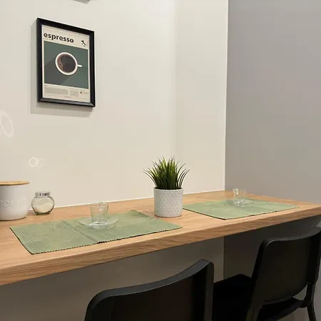 아파트 Dekolomvou *