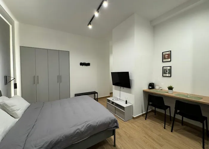 Dekolomvou Apartmán