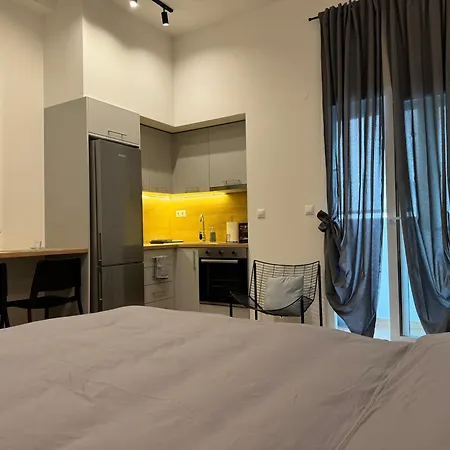 Apartament Dekolomvou